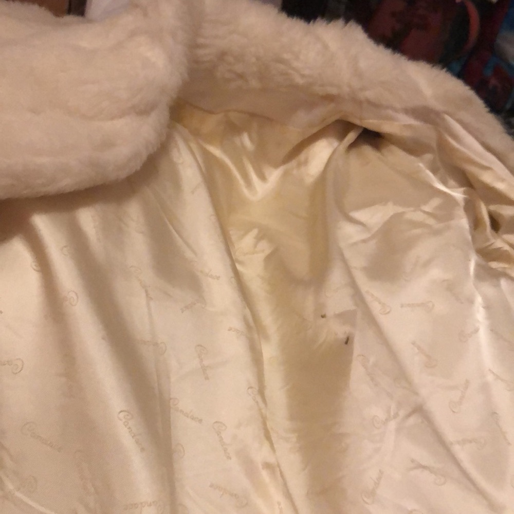 Vintage faux fur ribbed jacket. So glam on!! No rips in the lining - Picture 5 of 8